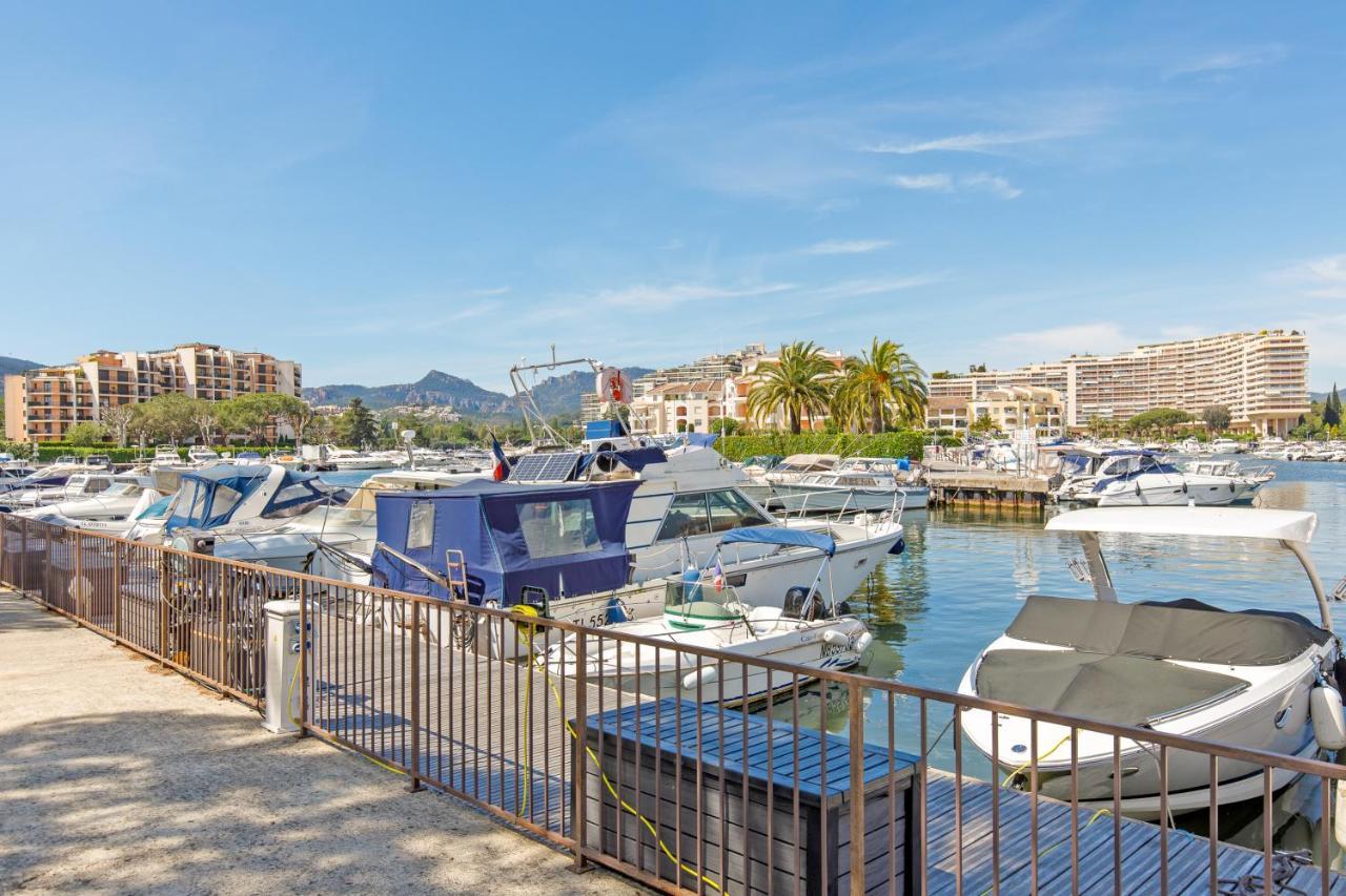 Luxury 3 Piece Garden Apartment In Cannes Marina Mandelieu-la-Napoule Exterior photo